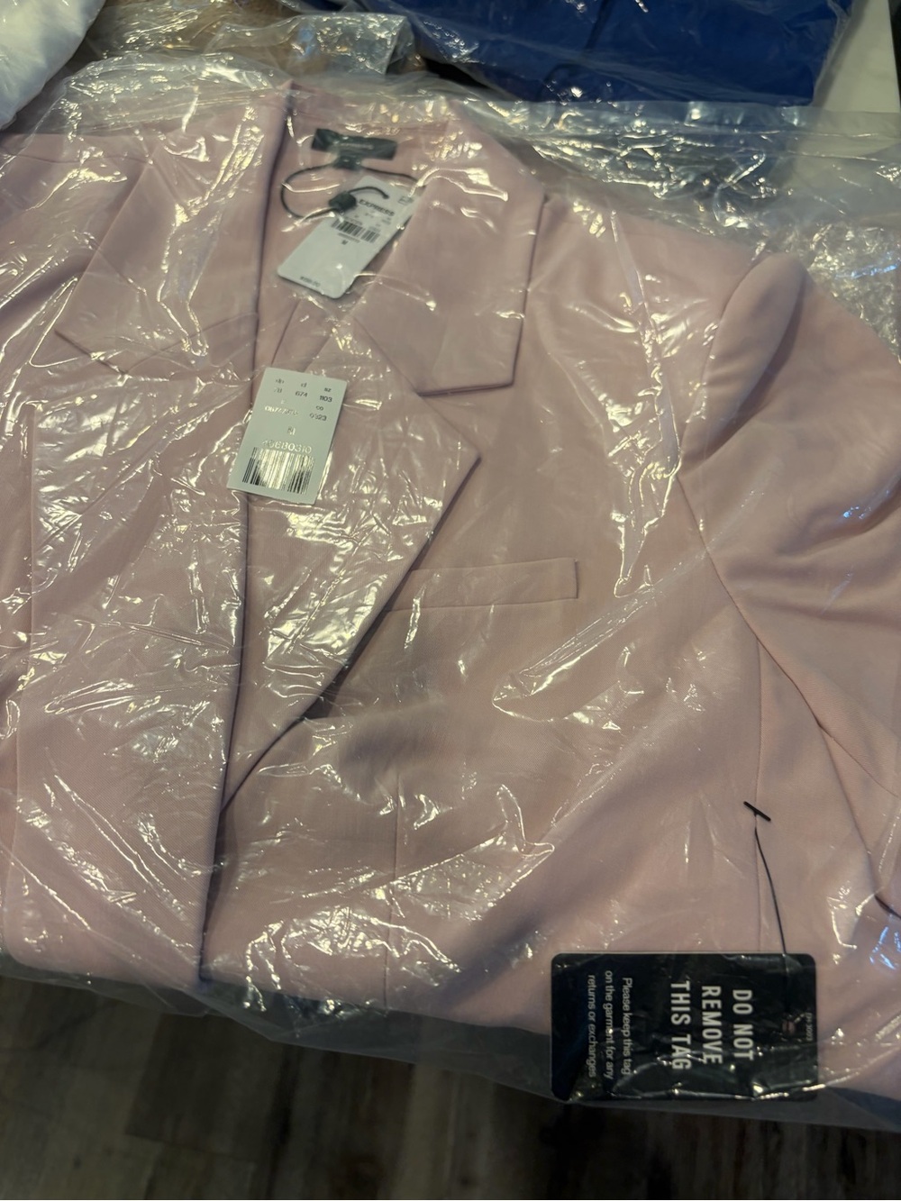 Express women’s Blazers, tank top, dress blouse, sweater see description - Picture 4 of 11